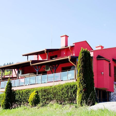 瑟尔尼察 Vip Complex酒店 外观 照片